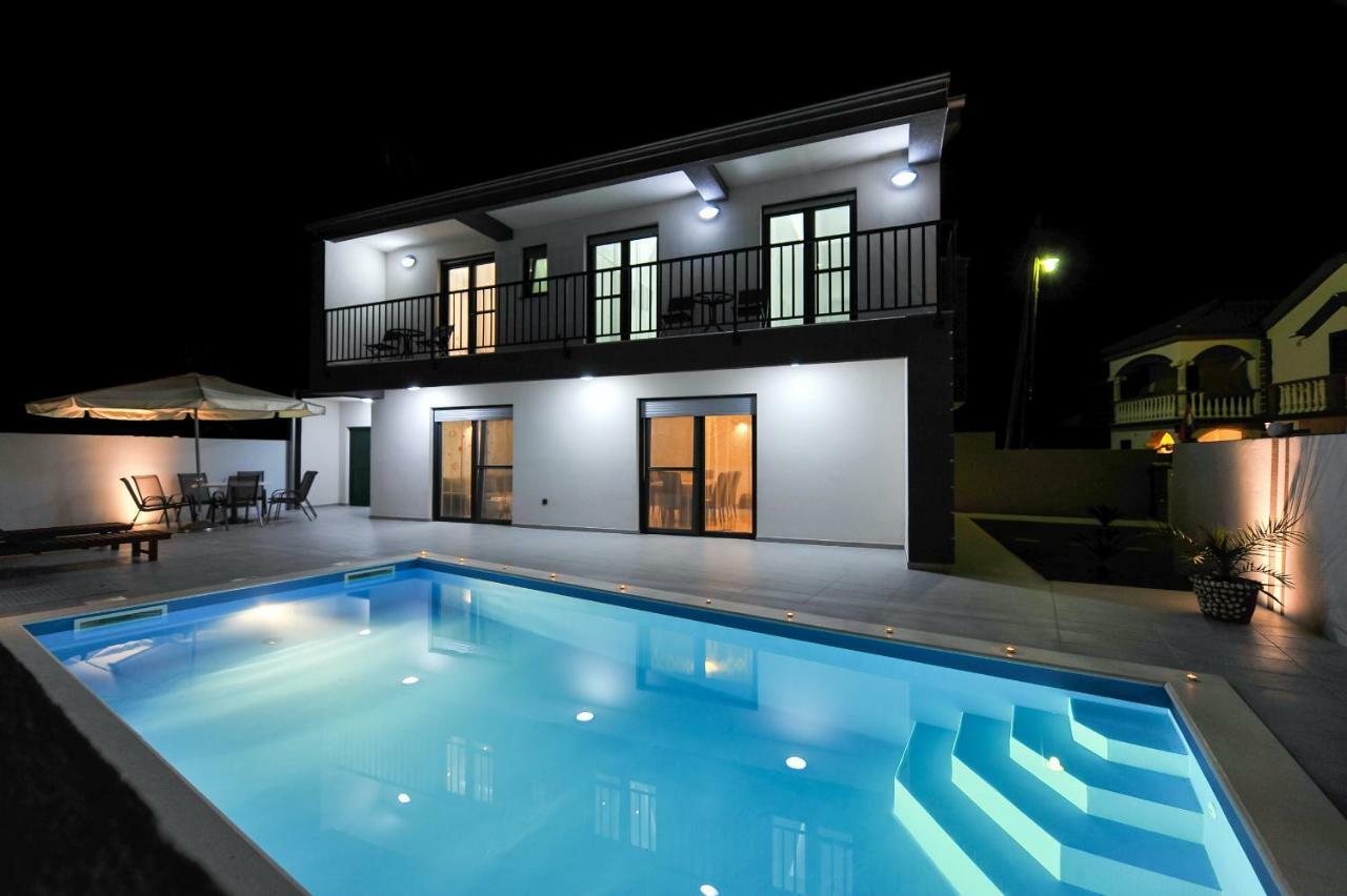 Villa Lily Zadarvillas Privlaka  Εξωτερικό φωτογραφία
